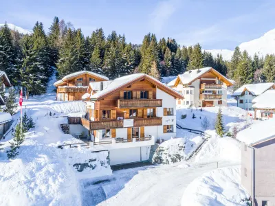 Tga Stgirat Obergeschoss Hotels near Camping Naturzeltplatz Rona
