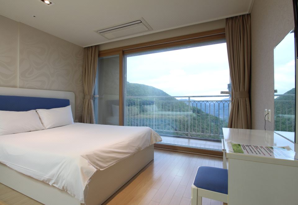 High Castle Resort Jeongsun Over view