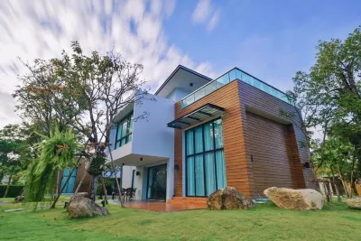 Chatnipa Beach Resort by Morseng Hôtels à : Muang Rayong