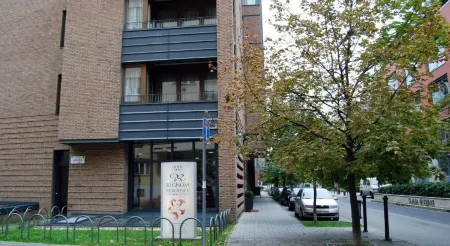 Hotel Regnum Residence