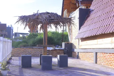 Villa Deo Siosar Отели рядом с достопримечательностью «Уан Три Хилл»