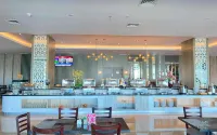 Grand Maleo Hotel & Convention - С парковкой