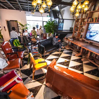 POSHPACKER Local Tea Hostel Các khách sạn gần Công viên Vọng Giang Lâu