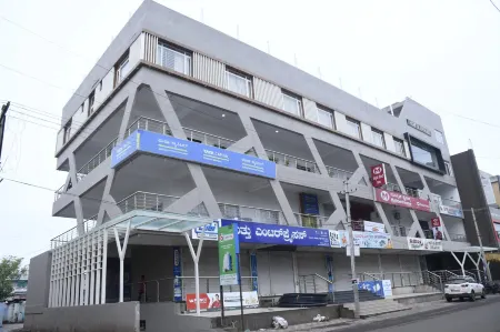 Unnati Stay Inn Vijayapura