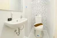 Good Deal and Simply Studio Tokyo Riverside PIK 2 Apartment By Travelio Các khách sạn gần Tanjung Pasir Beach