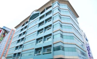 Zenith Smart Vacation Homes, Ajman