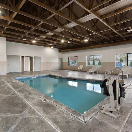 Comfort Suites Columbus East Broad