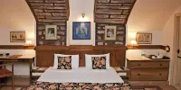 WelcomHeritage Bal Samand Lake Palace - Tuinkamer
