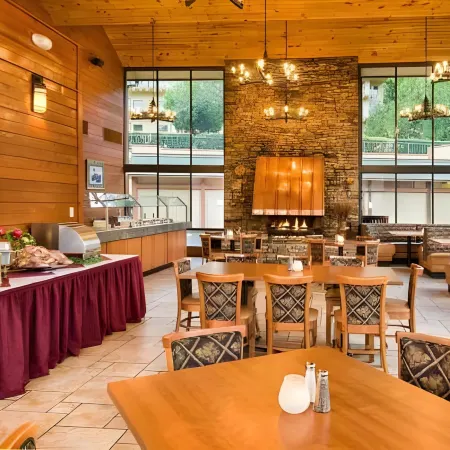 River Terrace Resort & Convention Center