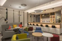 Holiday Inn Express Wuppertal - Hauptbahnhof, an IHG Hotel - Bar