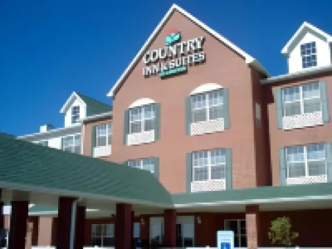 Country Inn & Suites by Radisson, Coralville, IA Hotels in Johnson County