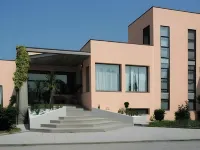 Hotel Giannina Hotels in Case Lago