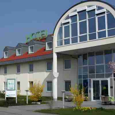 Hotel SunParc - Shuttle Zum Europa-Park Rust 4km & Rulantica 2km Hotel Exterior