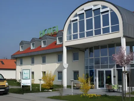 Hotel SunParc - Shuttle Zum Europa-Park Rust 4km & Rulantica 2km