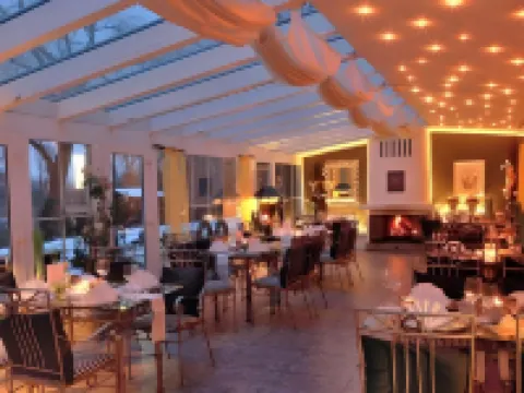 德拉罕默希洛瑟爾飯店