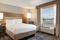 Candlewood Suites Burlington Conference Centre Hotels near TERRA Greenhouses - Burlington