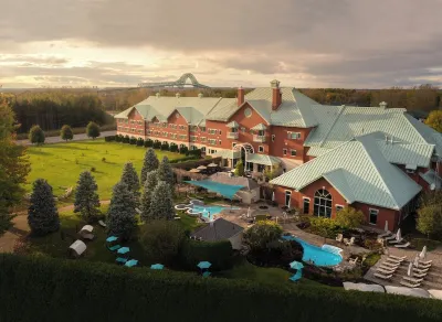 Auberge Godefroy Hotels in Becancour