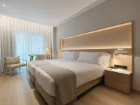 Zenit Coruña Hotels in A Coruña