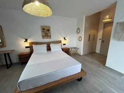 Filia Skyros Suites Hotels near Skyros National Airport