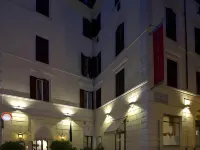 โรงแรมเด เปตริส โรงแรมใกล้พระราชวัง Quirinale