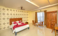 Hotel SRM Grandeurs Hotels in Tada