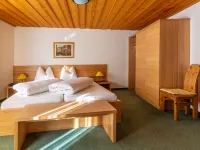 Atlantis Apartments Hotels in Samnaun