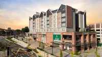 Arena Premier Hotel Các khách sạn ở 