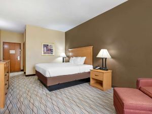 Best Western Locust Grove Inn  Suites