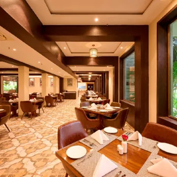 Sea Breeze Sarovar Portico Varca Goa