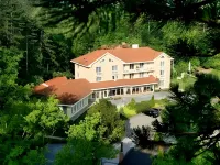 Villa Medici Hotel & Restaurant