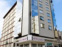 Hotel Vinocap Hotéis próximos à(ao) Igreja Burati