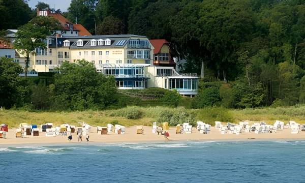 Strandhotel Ostseeblick