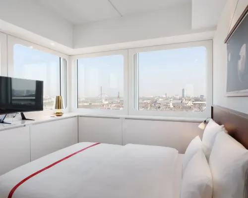 Ruby Luna Hotel Dusseldorf by IHG Hotels near City gate