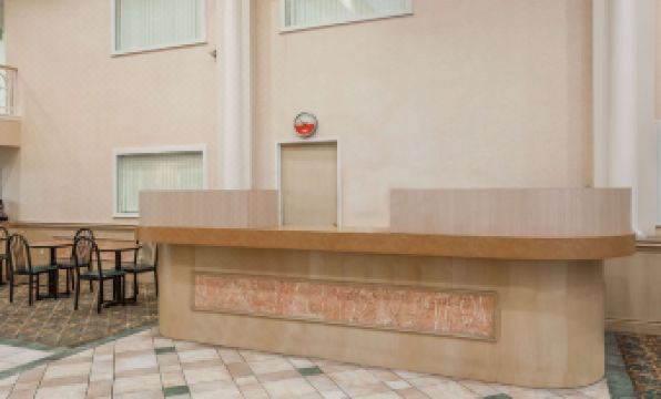 Ramada by Wyndham Hammond Hotel & Conference Center - Housity