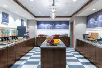 Hampton Inn & Suites Madison/Downtown - breakfast