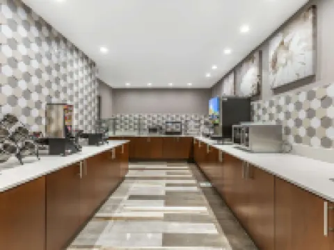 Windmill Suites Surprise - Phoenix, Ascend Hotel Collection Hotels in Surprise
