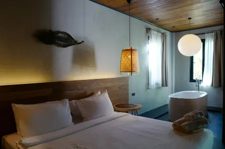 Nature Beach Resort Отели в г. Ко Чанг