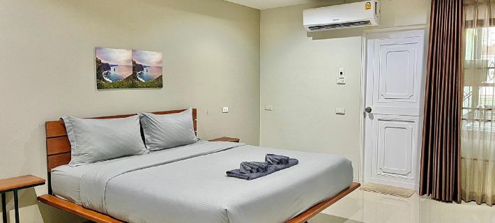 The Gun Hotel Premium Hotels in Surin