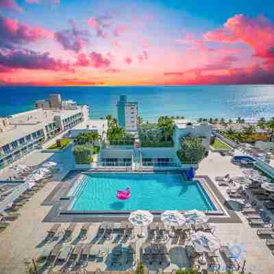New Studio Hollywood Beach Bliss for 2 Fitness & Recreational Facilities