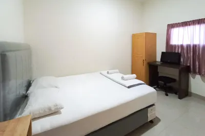 D Cost 19 Syariah Mitra RedDoorz Các khách sạn ở Tampan