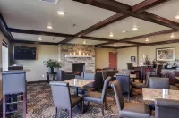 Cobblestone Inn & Suites - Altamont