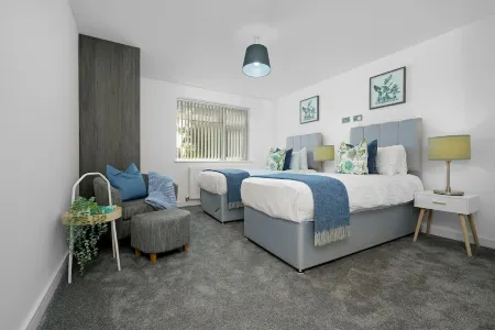 St Martins House Luxury Apts. Ruislip Отели рядом с достопримечательностью «South Ruislip»