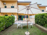 Villa in Paestum Near the Beach