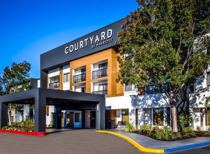 Courtyard Livermore