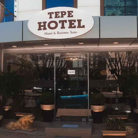 Tepe Hotel Отели рядом с достопримечательностью «Эски Лара»
