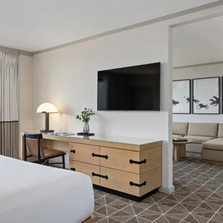 Omni Las Colinas Hotel