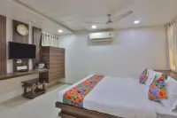 Hotel Ideal Hotel in zona Sursagar Lake
