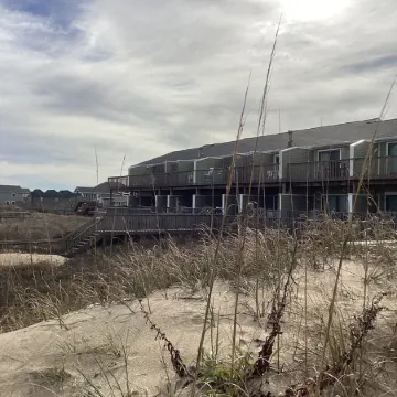 Oceanfront Condo!  Seawalk Retreat - Oceanfront views and immediate beach access