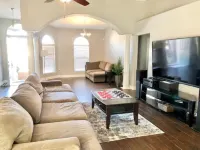 2300sqft Spacious and Functional Cul-de-Sac Gem Near I-10