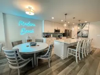 Luxury Beach Condo - 4-نجوم